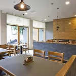 Ea Business Hotell 4*