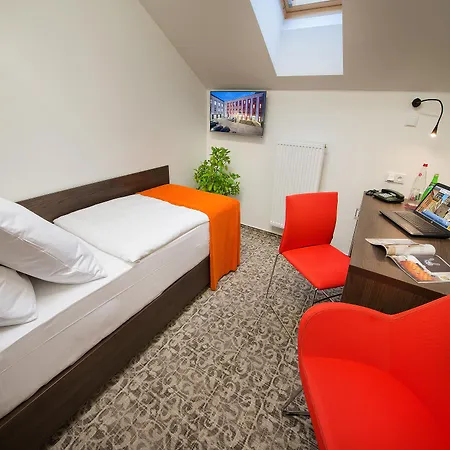 Hotel Ea Business Jihlava