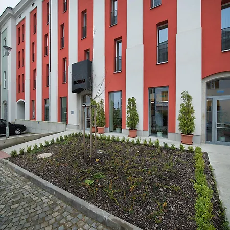 Hotel Ea Business