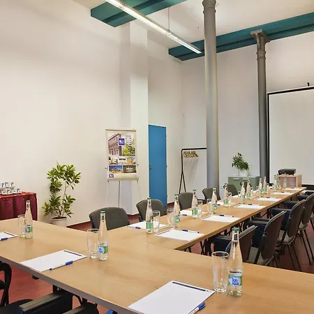 Hotel Ea Business