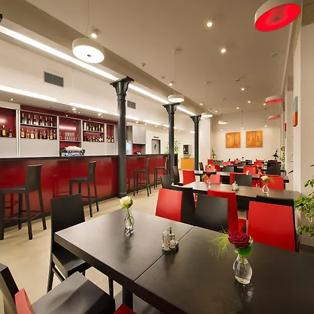 Hotel Ea Business 4*