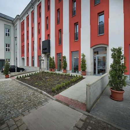 Hotel Ea Business 4*