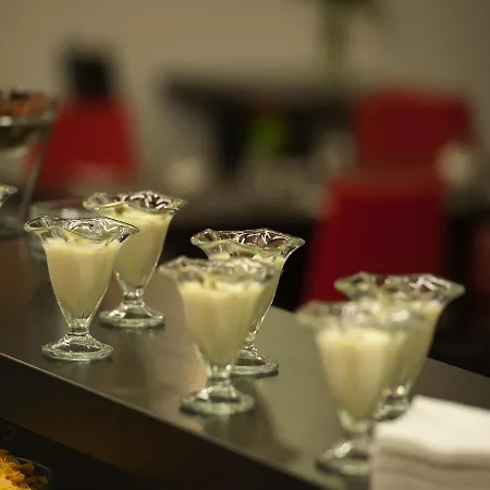 Hotel Ea Business