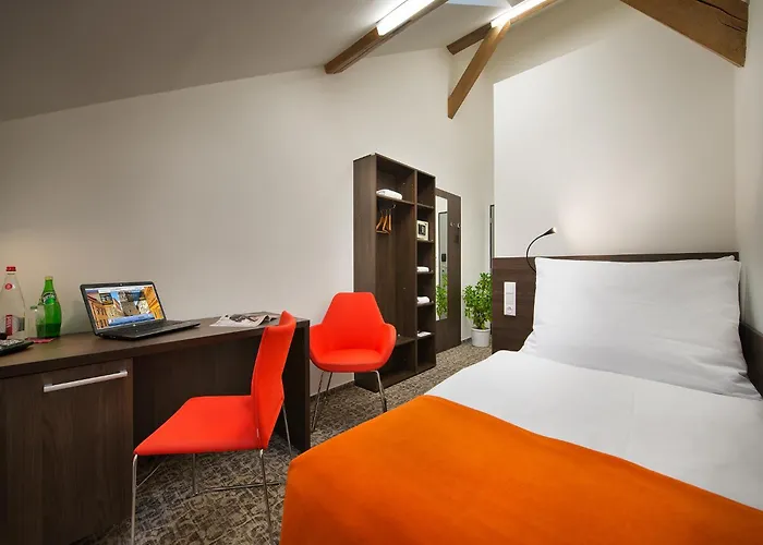 Otel Ea Business