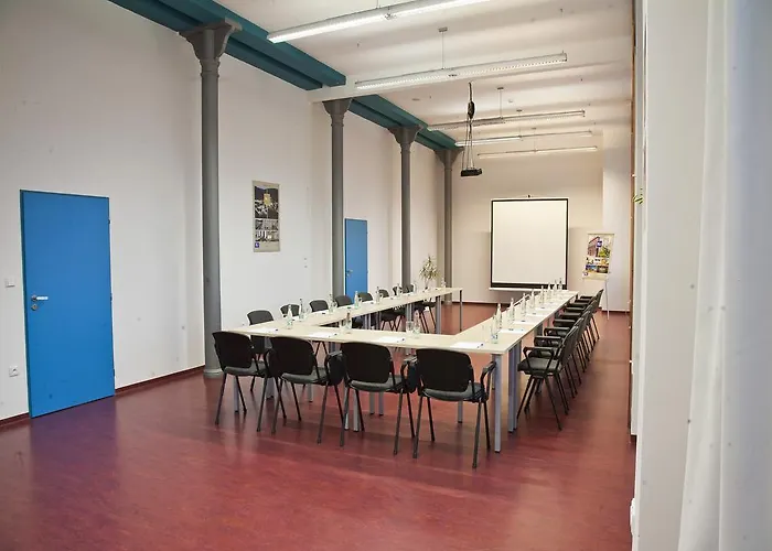 Hotell Ea Business Jihlava