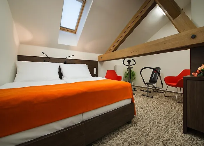 Ea Business Otel 4*