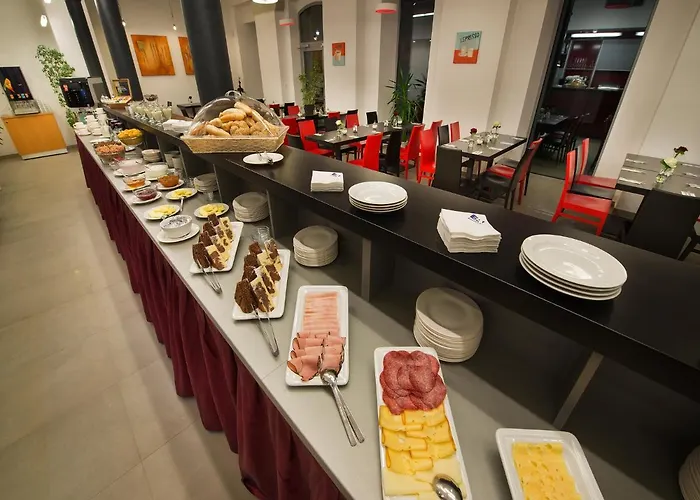 Ea Business Otel 4*