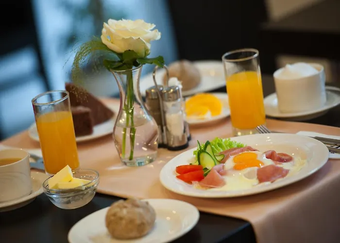 Ea Business Otel